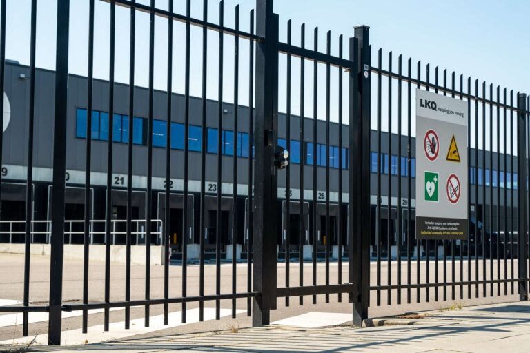 Poorten_Draaipoort_Comfort Turner Rondissade Ral 9005